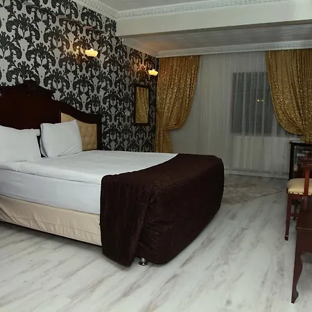 Royal Anka فندق 4*